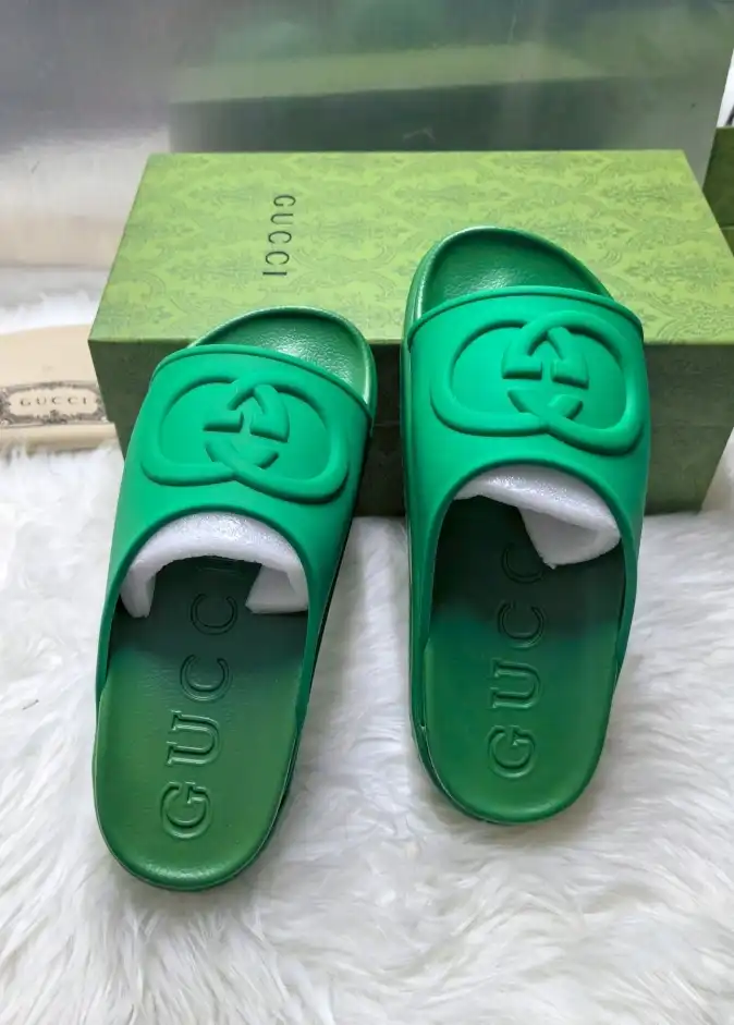 hype Gucci Slippers