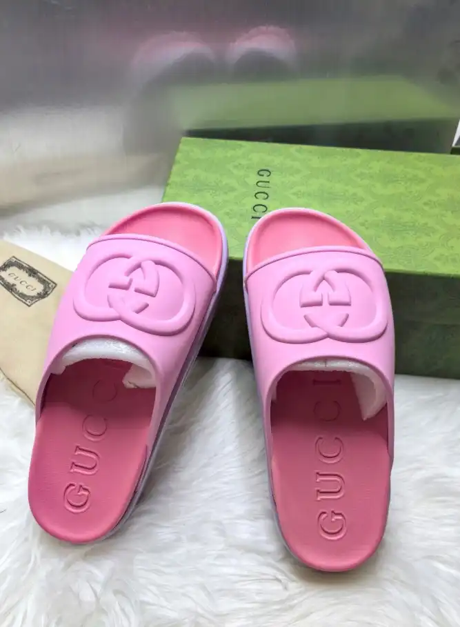 hype Gucci Slippers