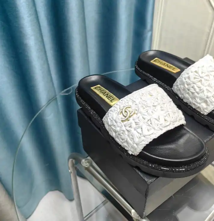 hype Chanel Slippers