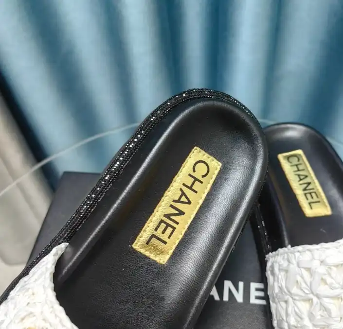 hype Chanel Slippers