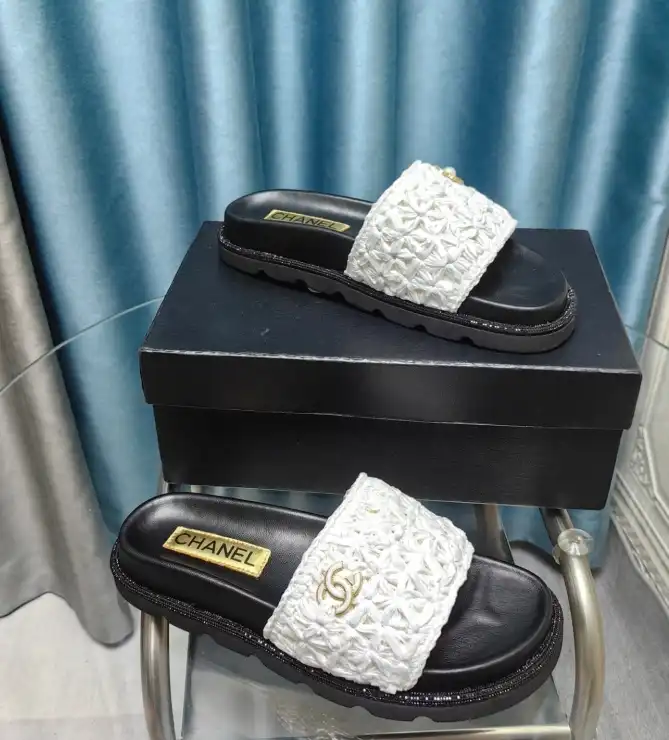 hype Chanel Slippers