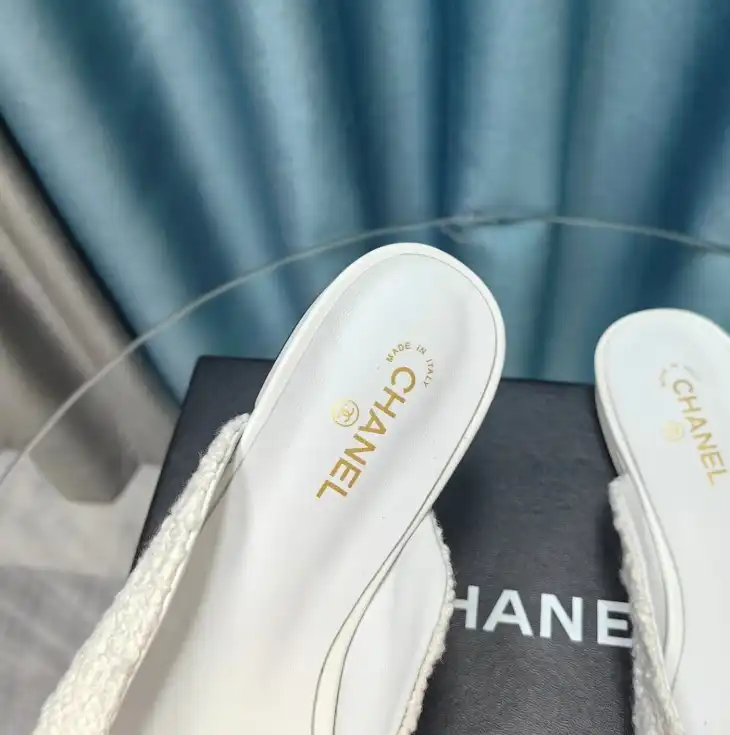 hype Chanel Slippers