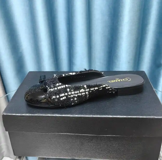 hype Chanel Slippers