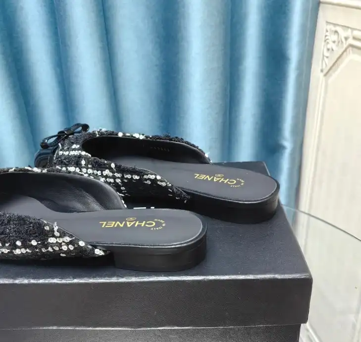 hype Chanel Slippers