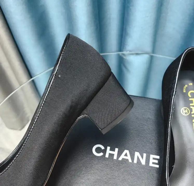 hype Chanel High Heels