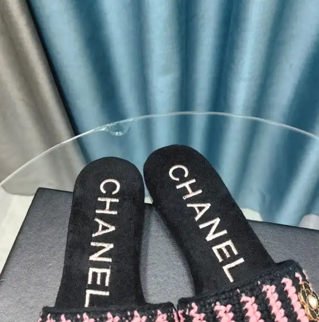 hype Chanel Slippers