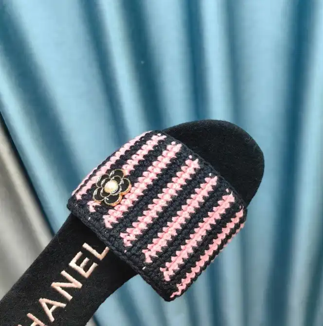 hype Chanel Slippers