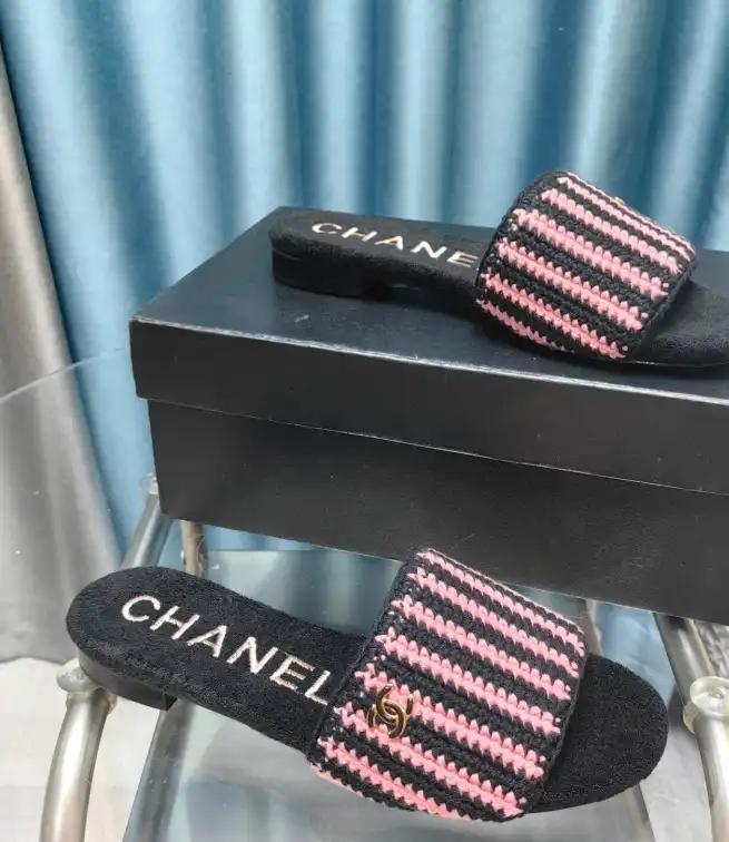 hype Chanel Slippers