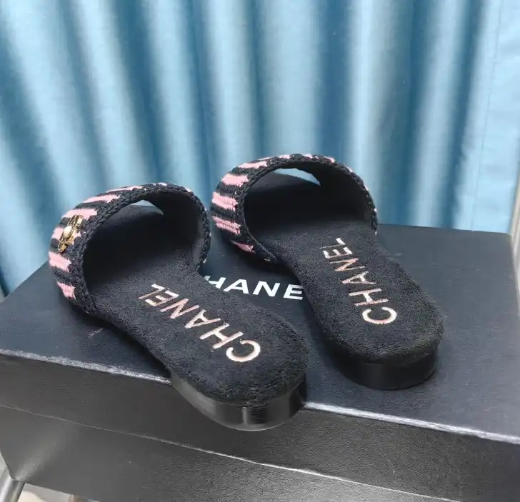 hype Chanel Slippers