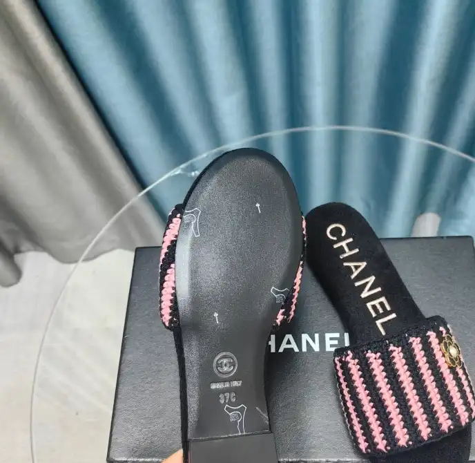 hype Chanel Slippers