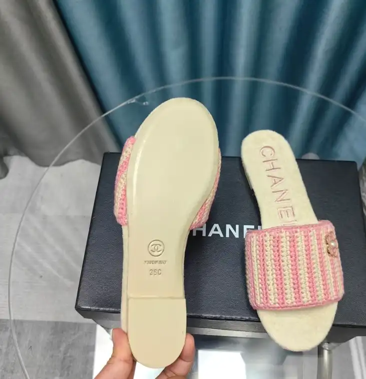 hype Chanel Slippers