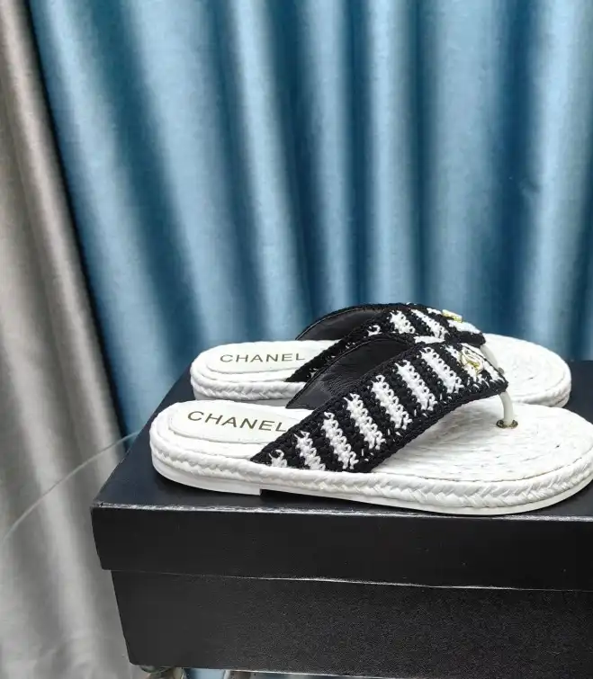 hype Chanel Slippers