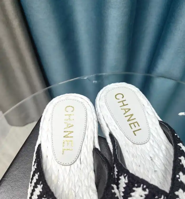 hype Chanel Slippers