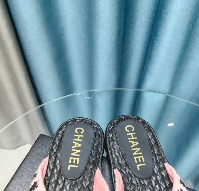 hype Chanel Slippers