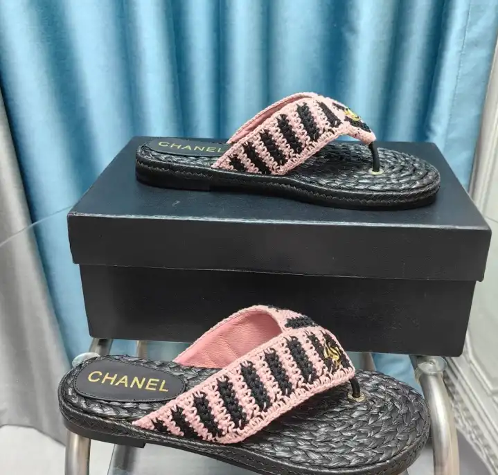 hype Chanel Slippers