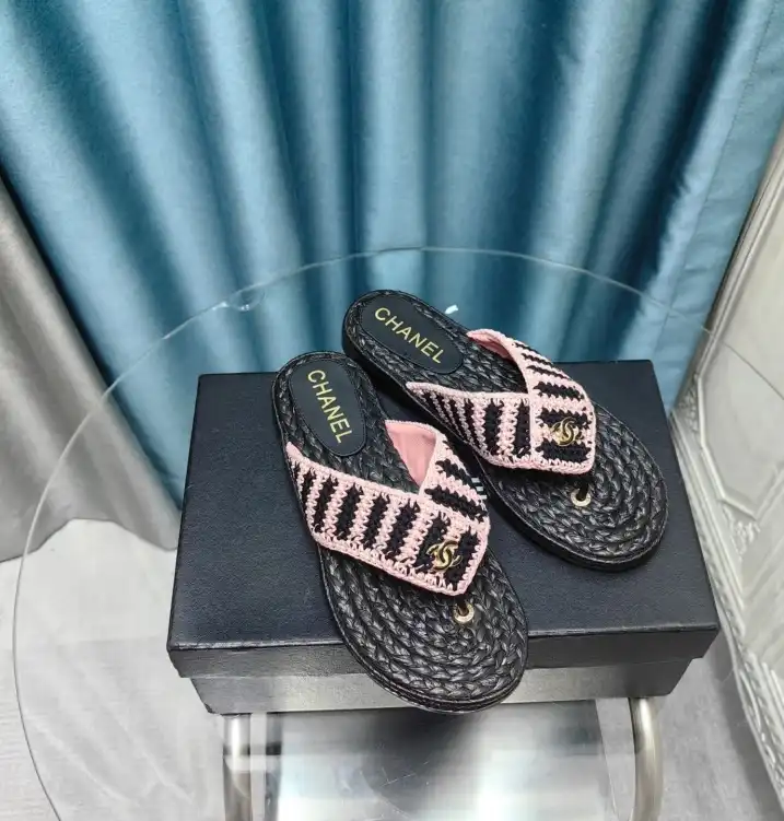 hype Chanel Slippers