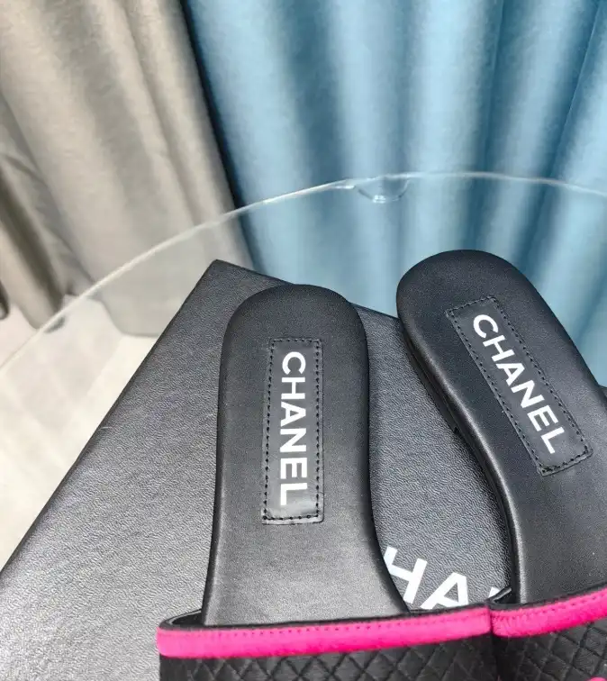 hype Chanel Slippers