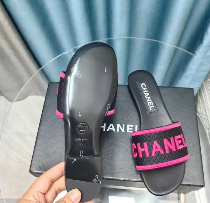 hype Chanel Slippers