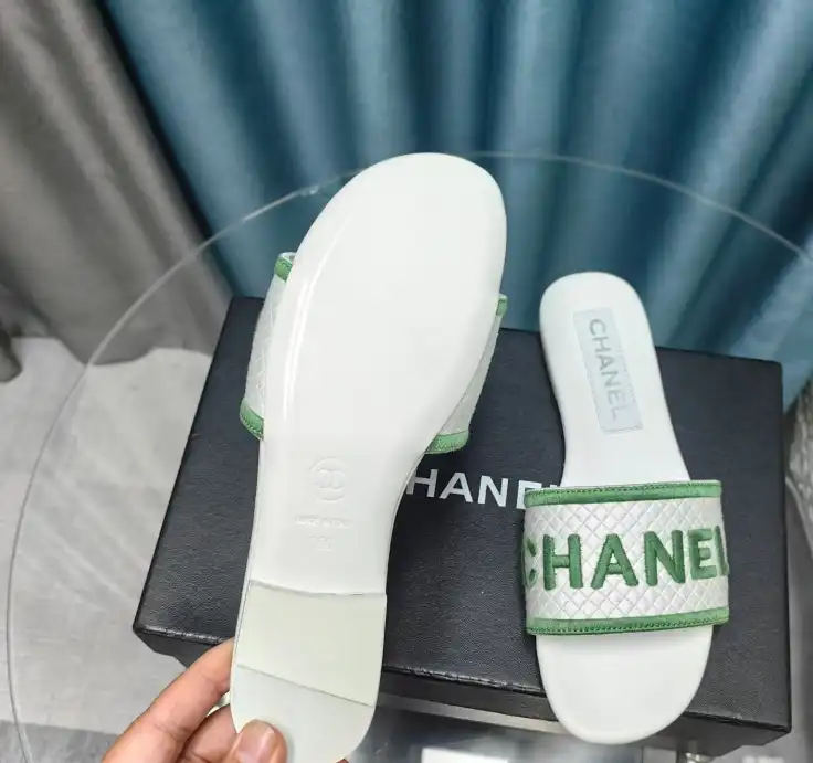 hype Chanel Slippers