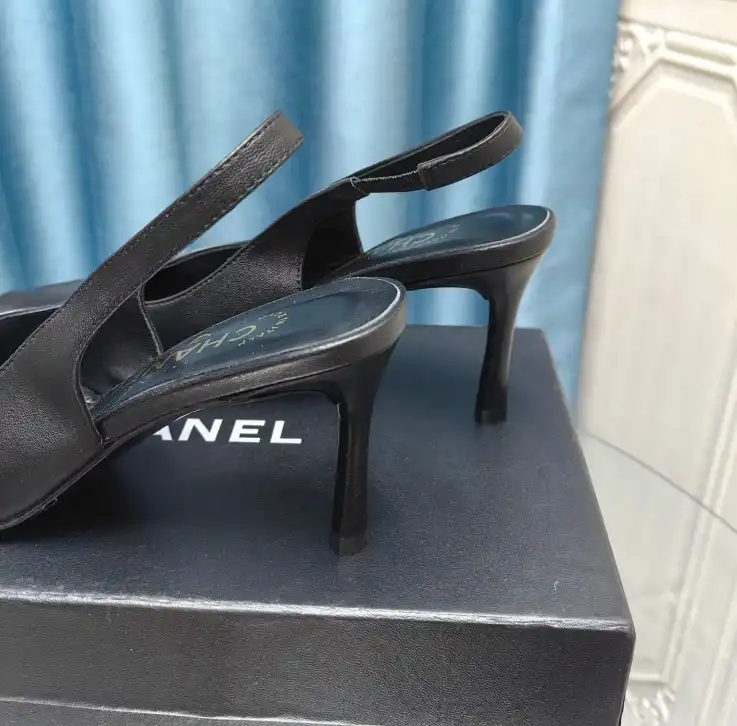 hype Chanel High Heels