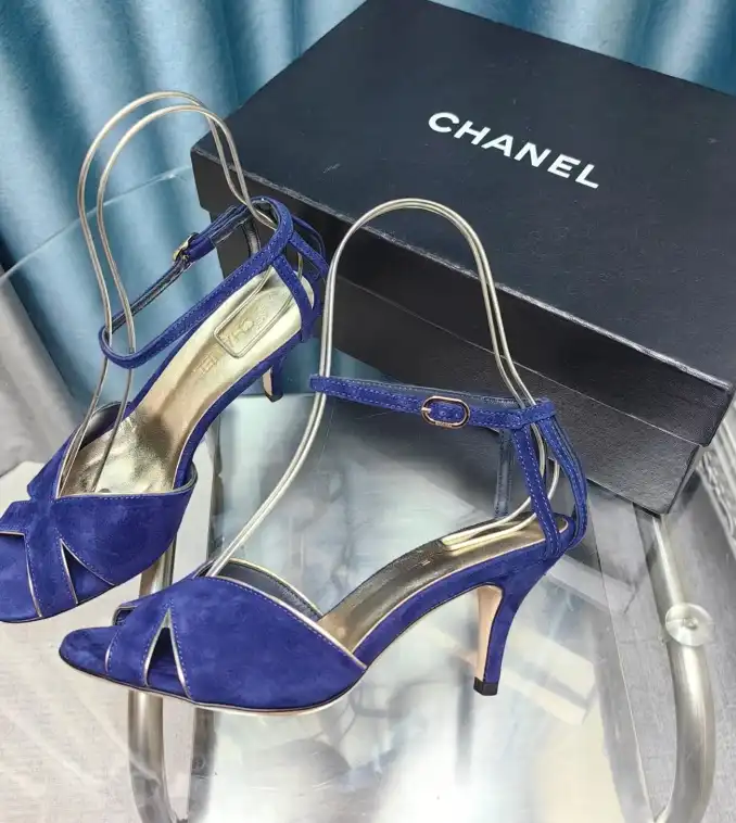 hype Chanel High Heels