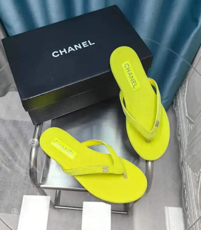 hype Chanel Slippers