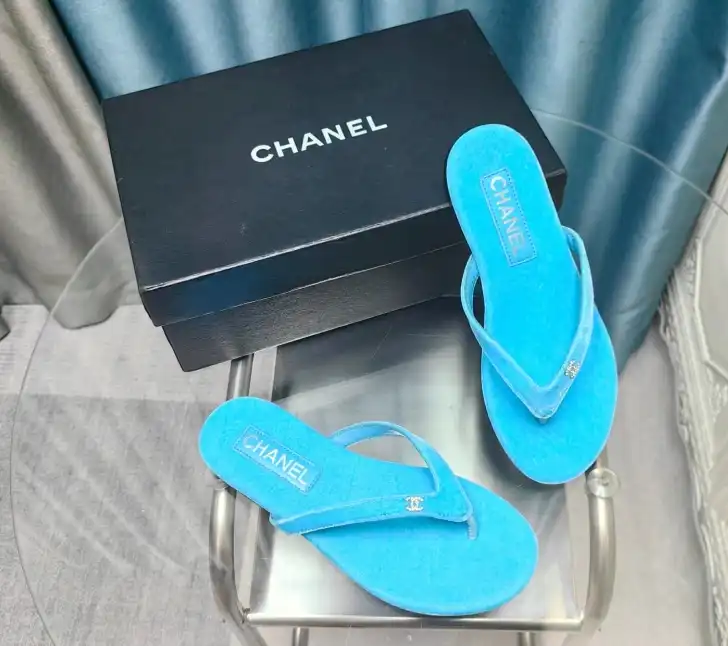 hype Chanel Slippers