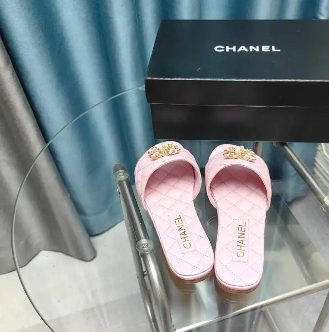 hype Chanel Slippers