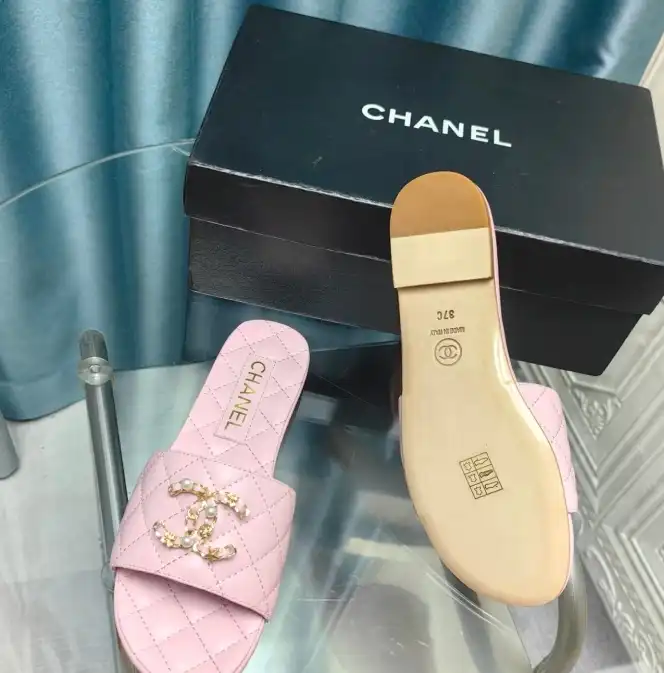 hype Chanel Slippers