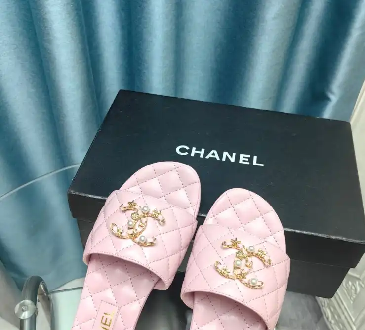 hype Chanel Slippers