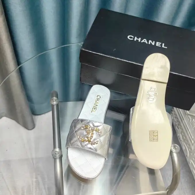 hype Chanel Slippers