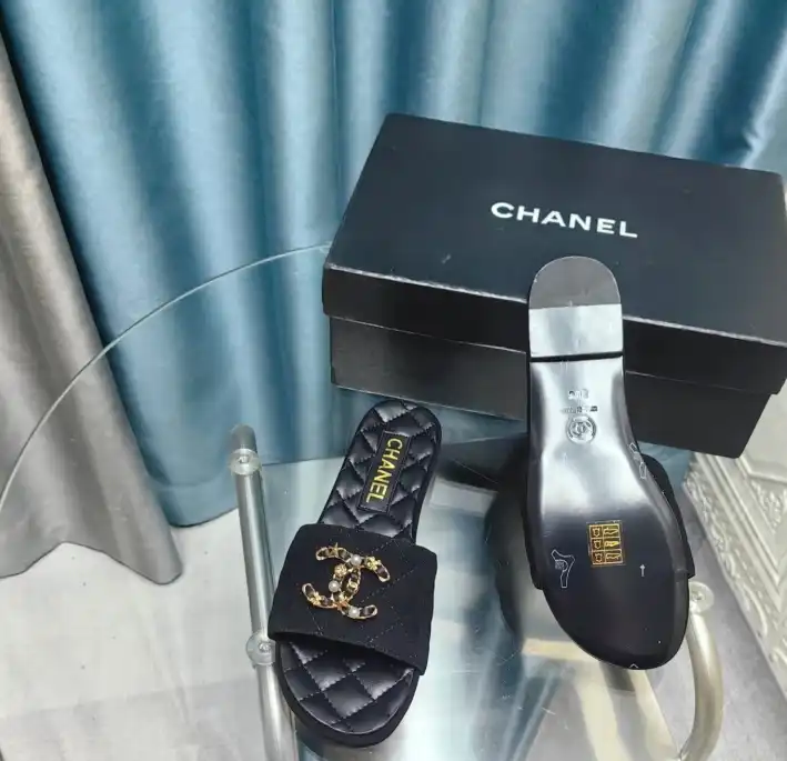 hype Chanel Slippers