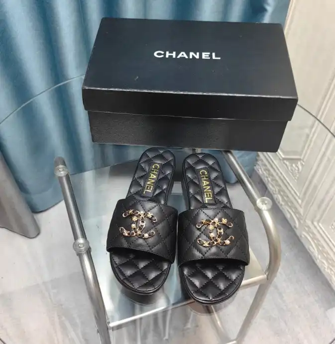 hype Chanel Slippers