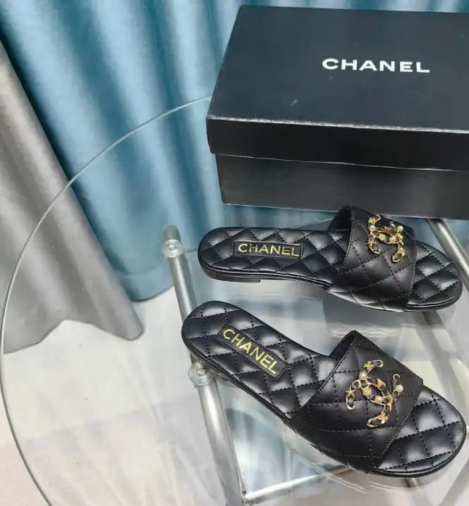 hype Chanel Slippers