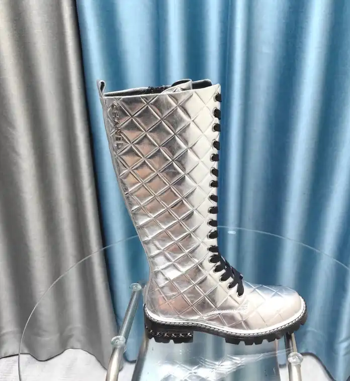 hype Chanel Boots