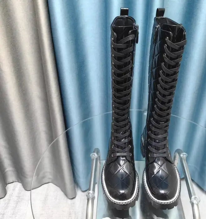 hype Chanel Boots