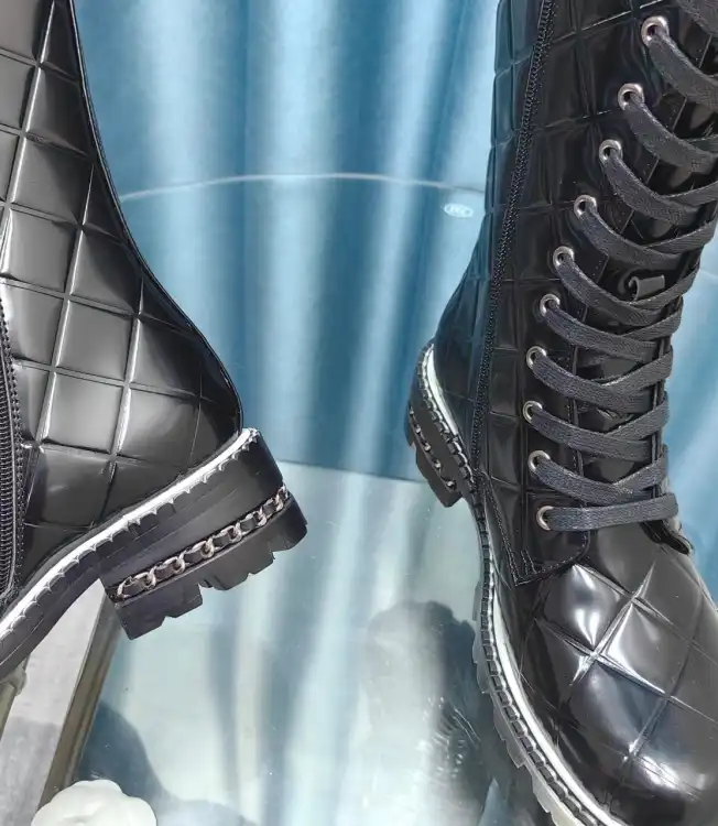 hype Chanel Boots