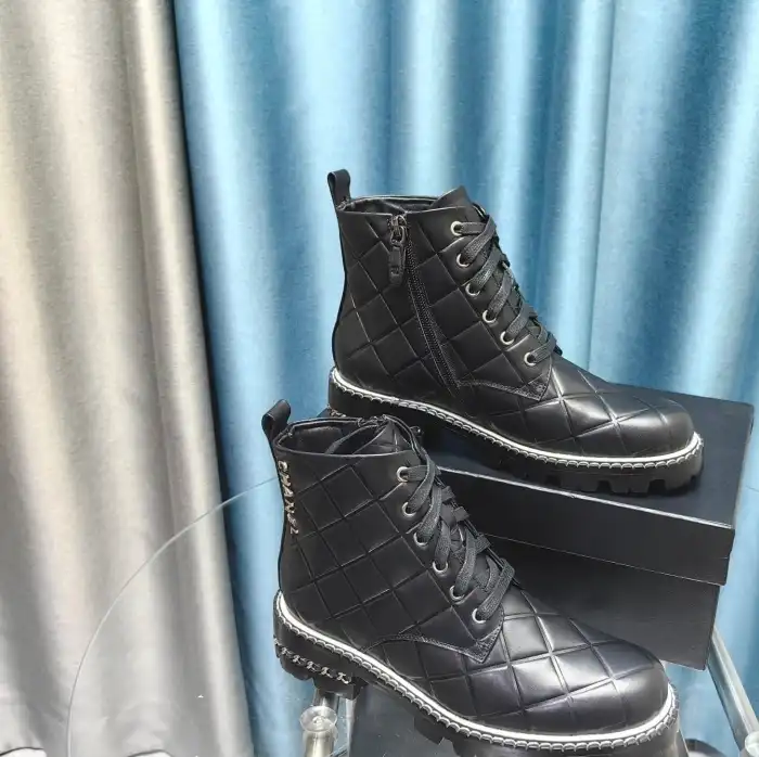 hype Chanel Boots