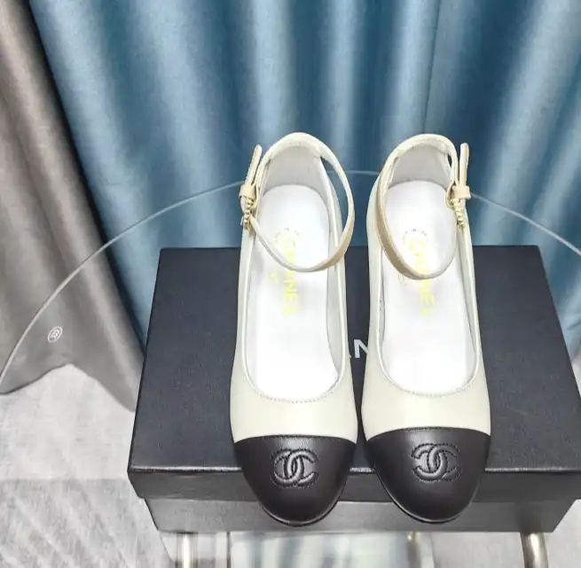 hype Chanel High Heels