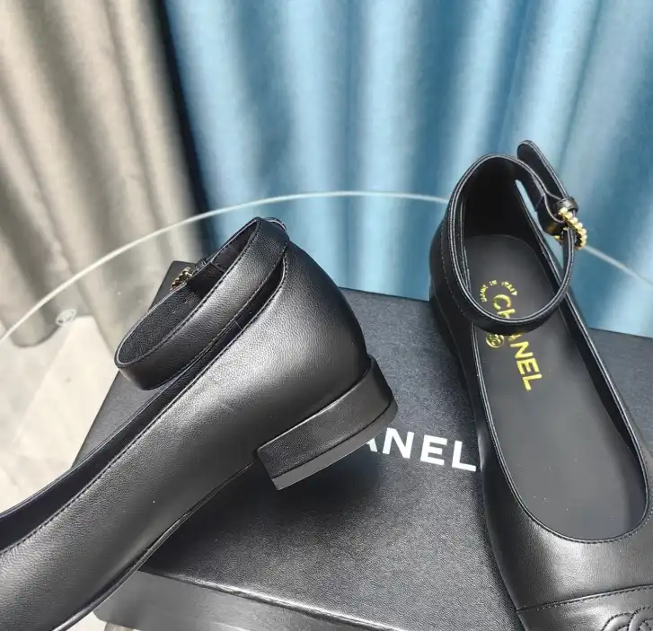 hype Chanel High Heels