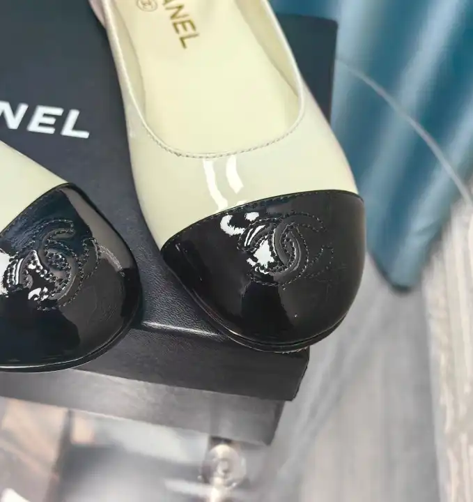 hype Chanel High Heels