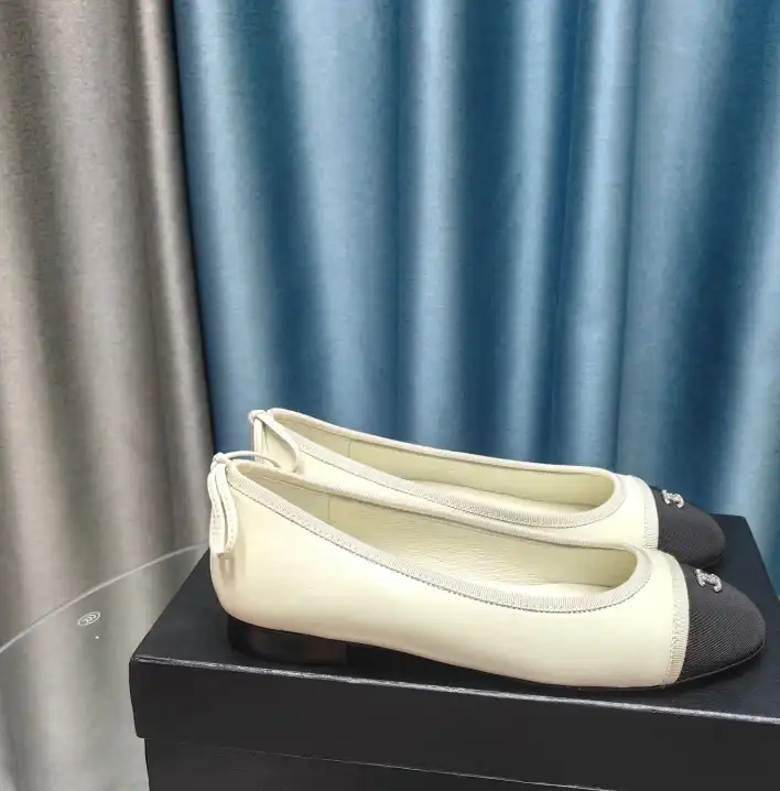 hype Chanel Flat Shoes