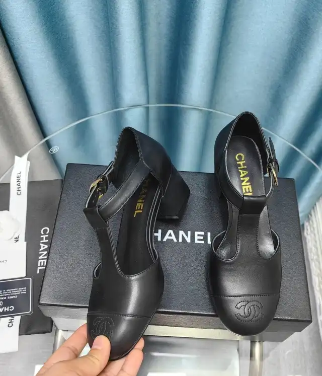 hype Chanel High Heels