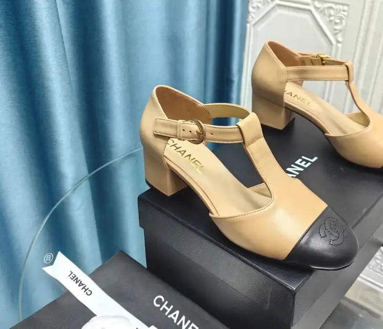 hype Chanel High Heels