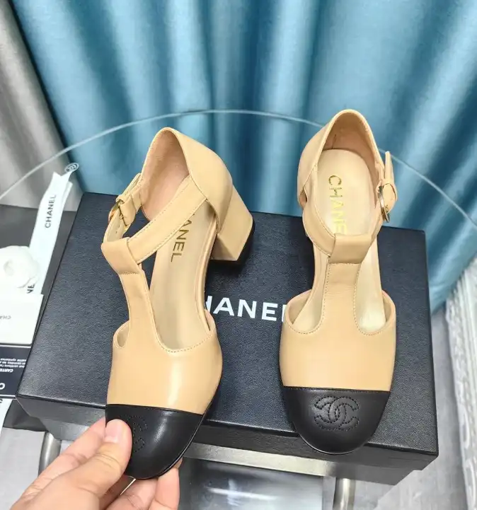 hype Chanel High Heels