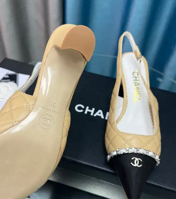 hype Chanel High Heels