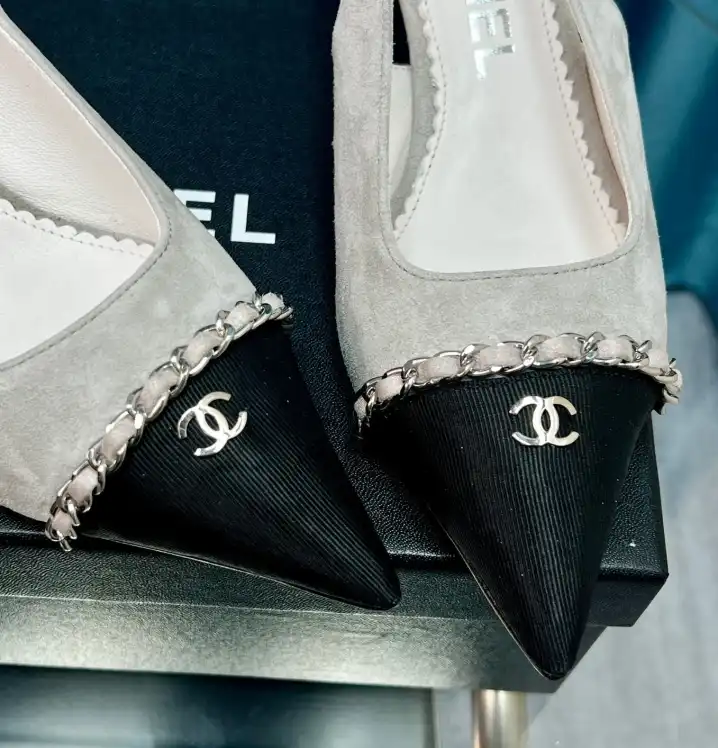 hype Chanel High Heels