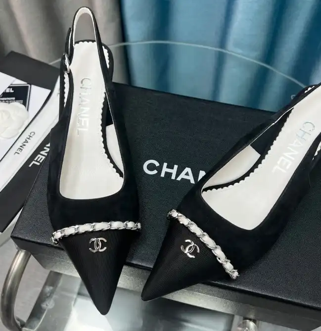 hype Chanel High Heels