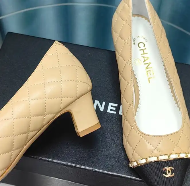 hype Chanel High Heels