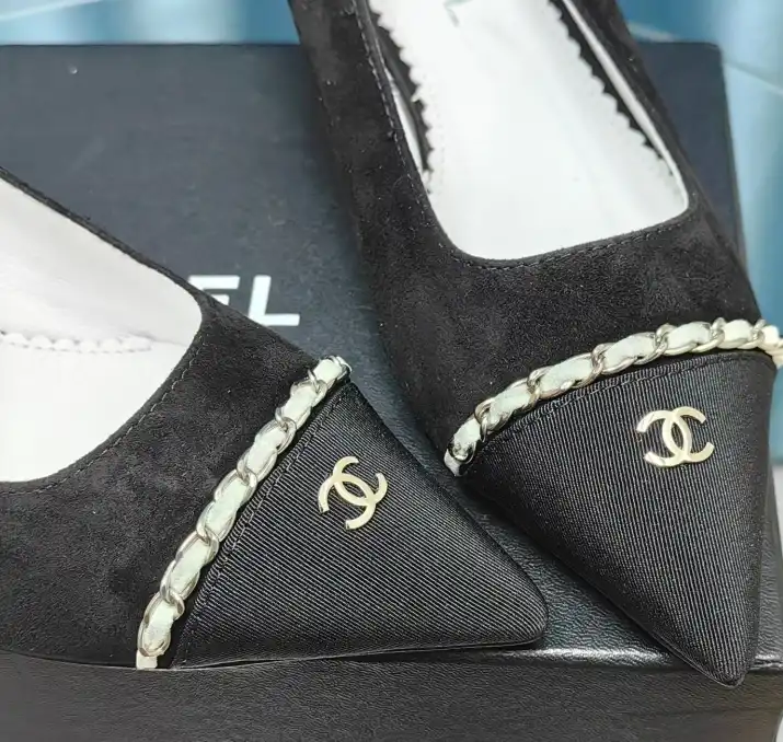 hype Chanel High Heels